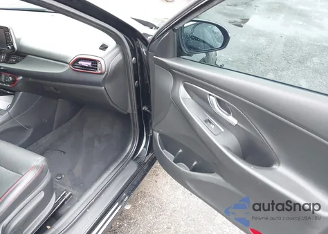 2018 Hyundai Elantra Gt Sport из США, поврежденный, VIN KMHH55LC2JU041274